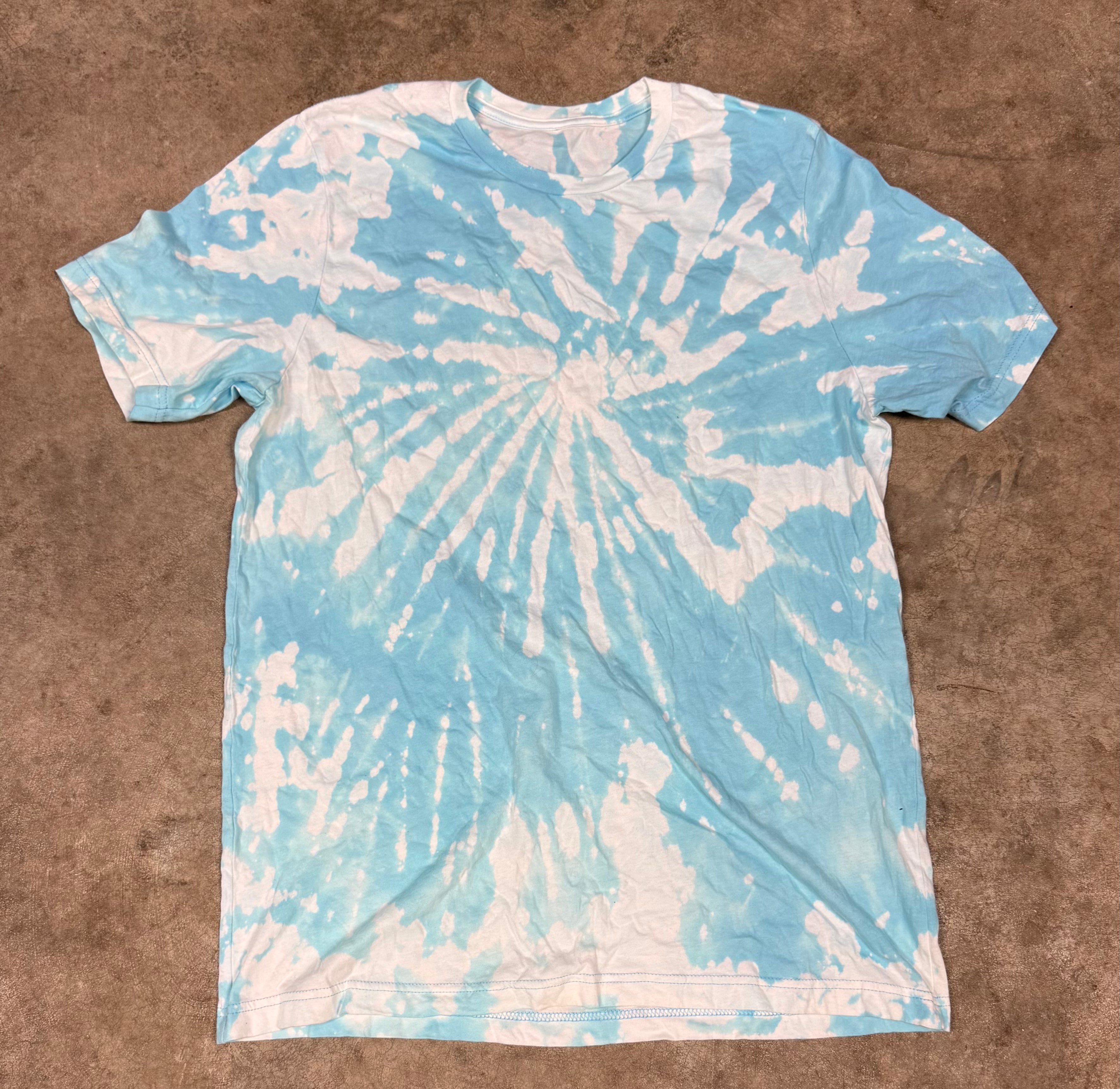 Short Sleeve Blue Bleach Dyed T Shirt